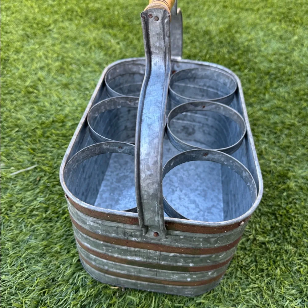 Galvanized Metal 6-Bottle Caddy/Carrier with Wood Handle